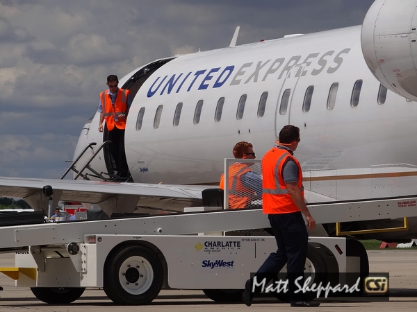 United Express/SkyWest Begins Service Jamestown, ND